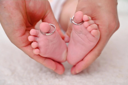 荆州宝宝发烧退不下去