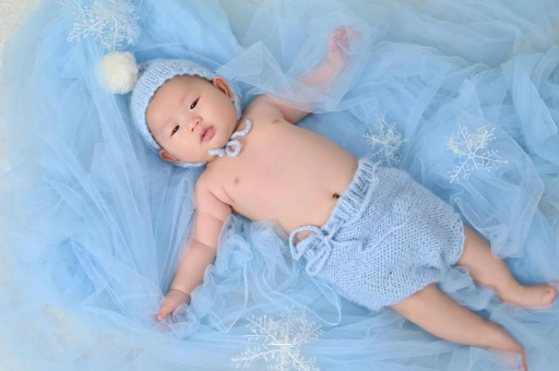 荆州孕妇在家站着分娩